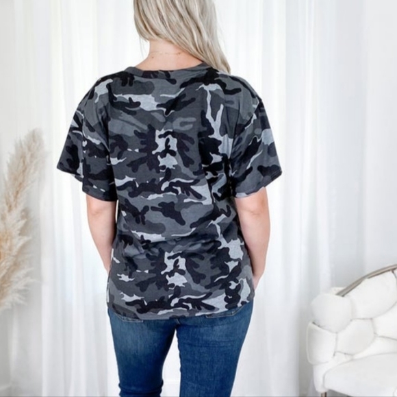 Skull graphic tee - Picture 3 of 5